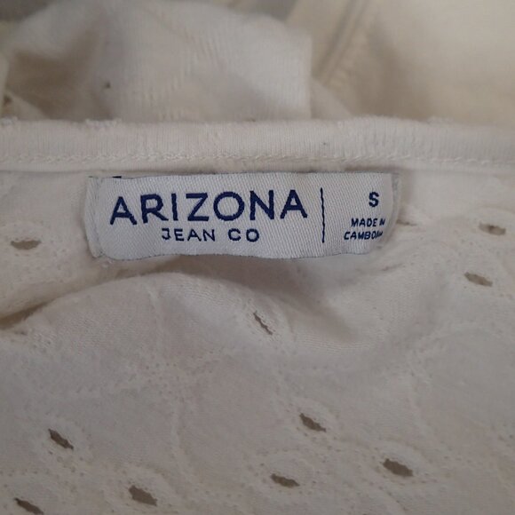 Arizona Jean Co White Eyelit Size Small Crop Top - Picture 2 of 5